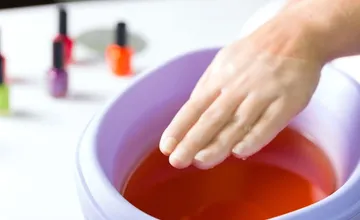 Soin des Mains & Bain de Paraffine