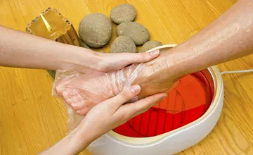 Soin des Pieds & Bain de Paraffine