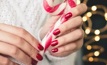 Pose de Vernis semi-permanent Mains