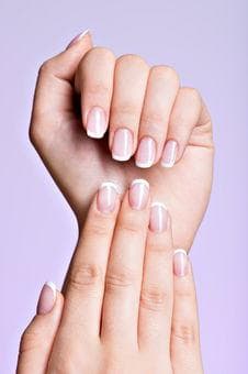 Forfait Manucure & Pose de Vernis semi-permanent French